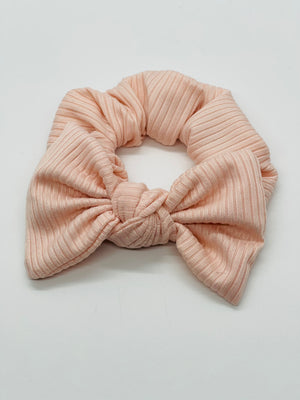 Pink Ribbed Scrunchie